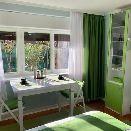 Mara's Terrace - Marini Dvori / 4 Pax Daire Imotski