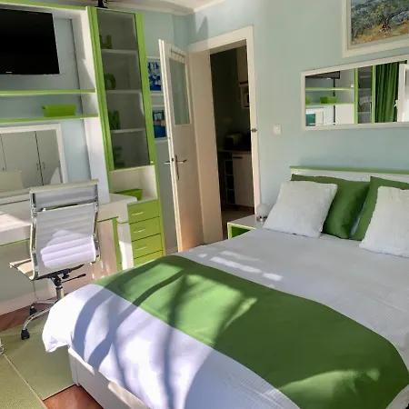 Apartment Mara's Terrace - Marini Dvori / 4 Pax *